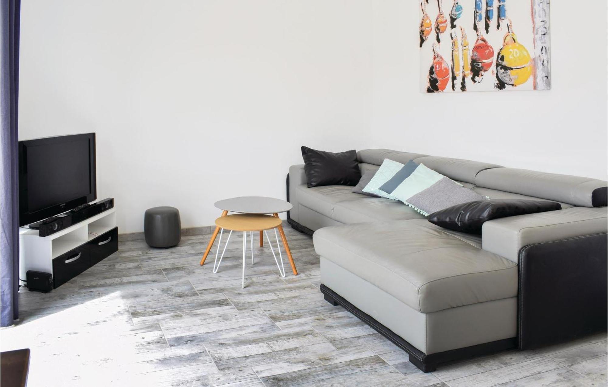 Amazing Home In Saint-Germain-Sur-Ay With Wifi エクステリア 写真